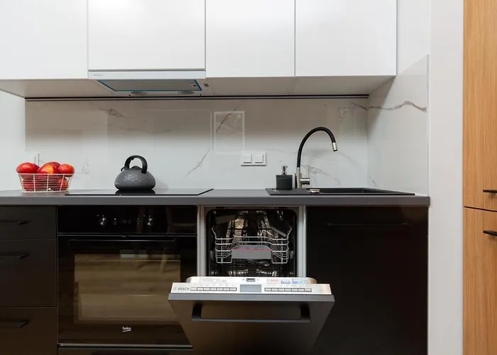 Atrium Promenada Goclaw By Renters Varšava