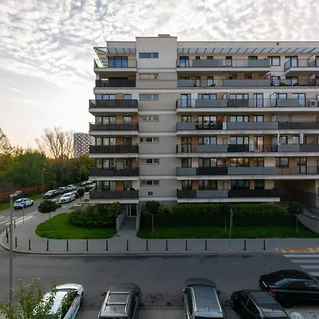 Atrium Promenada Goclaw By Renters Varşova
