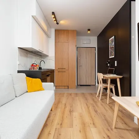 Apartment Atrium Promenada Goclaw By Renters